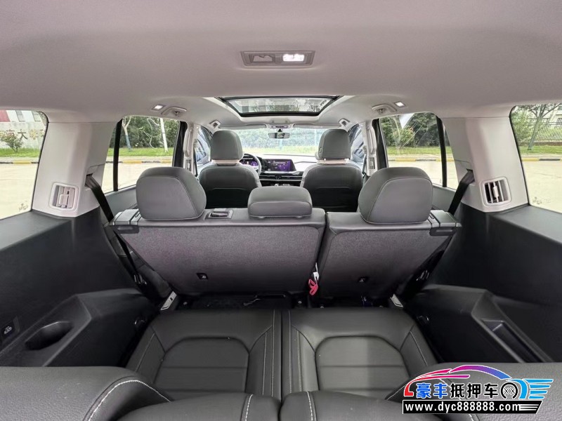 22年大众揽镜轿车抵押车出售