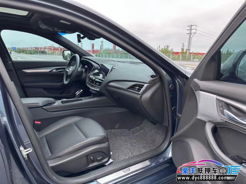 21年凯迪拉克CT5轿车抵押车出售