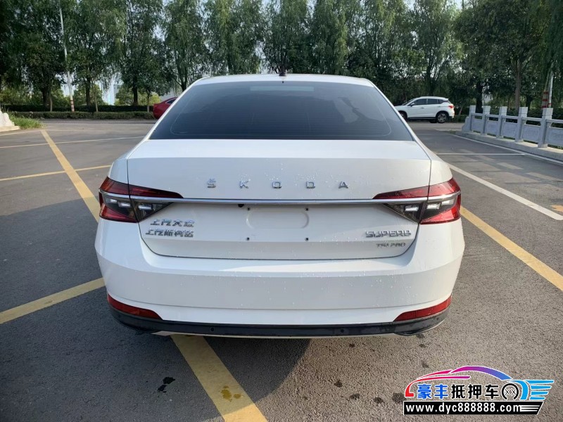 21年斯柯达速派轿车抵押车出售