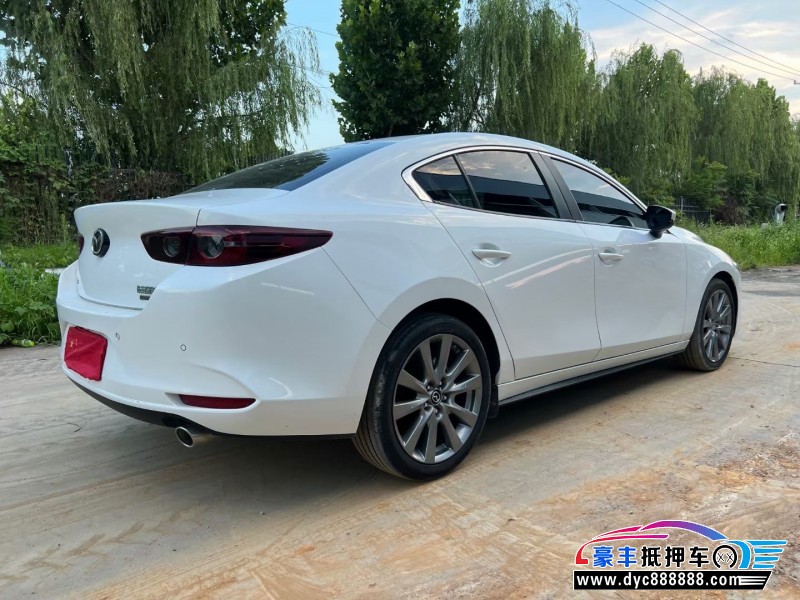 22年马自达昂克赛拉轿车抵押车出售