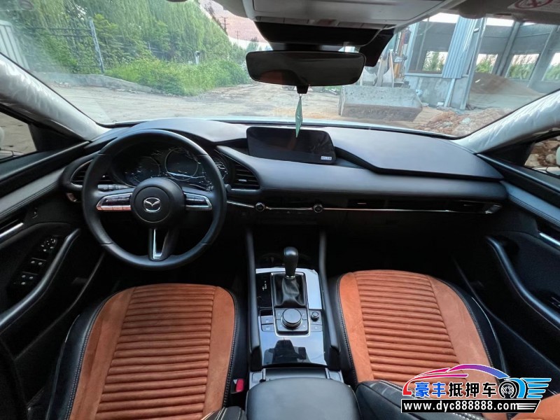 22年马自达昂克赛拉轿车抵押车出售