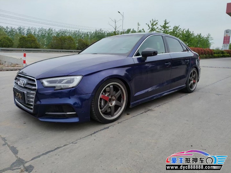 17年奥迪S3轿车抵押车出售