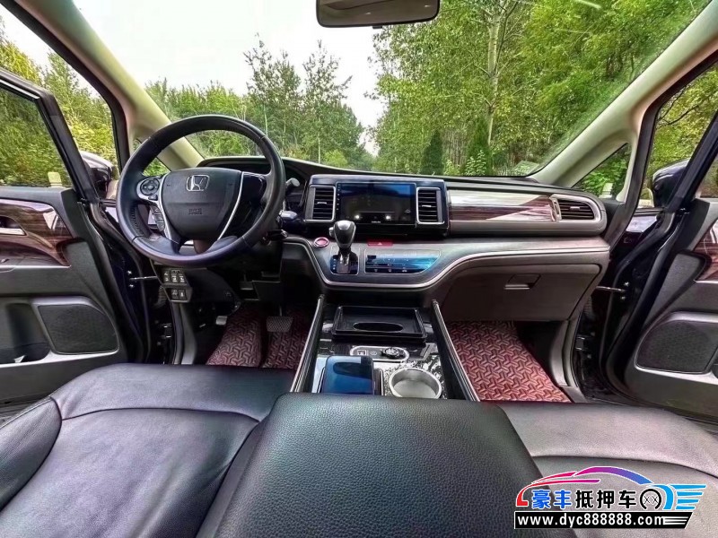 18年本田艾力绅MPV抵押车出售