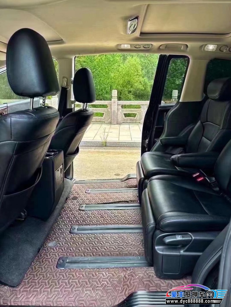 18年本田艾力绅MPV抵押车出售