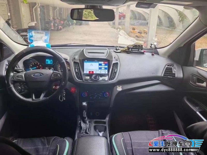 17年福特翼虎SUV抵押车出售