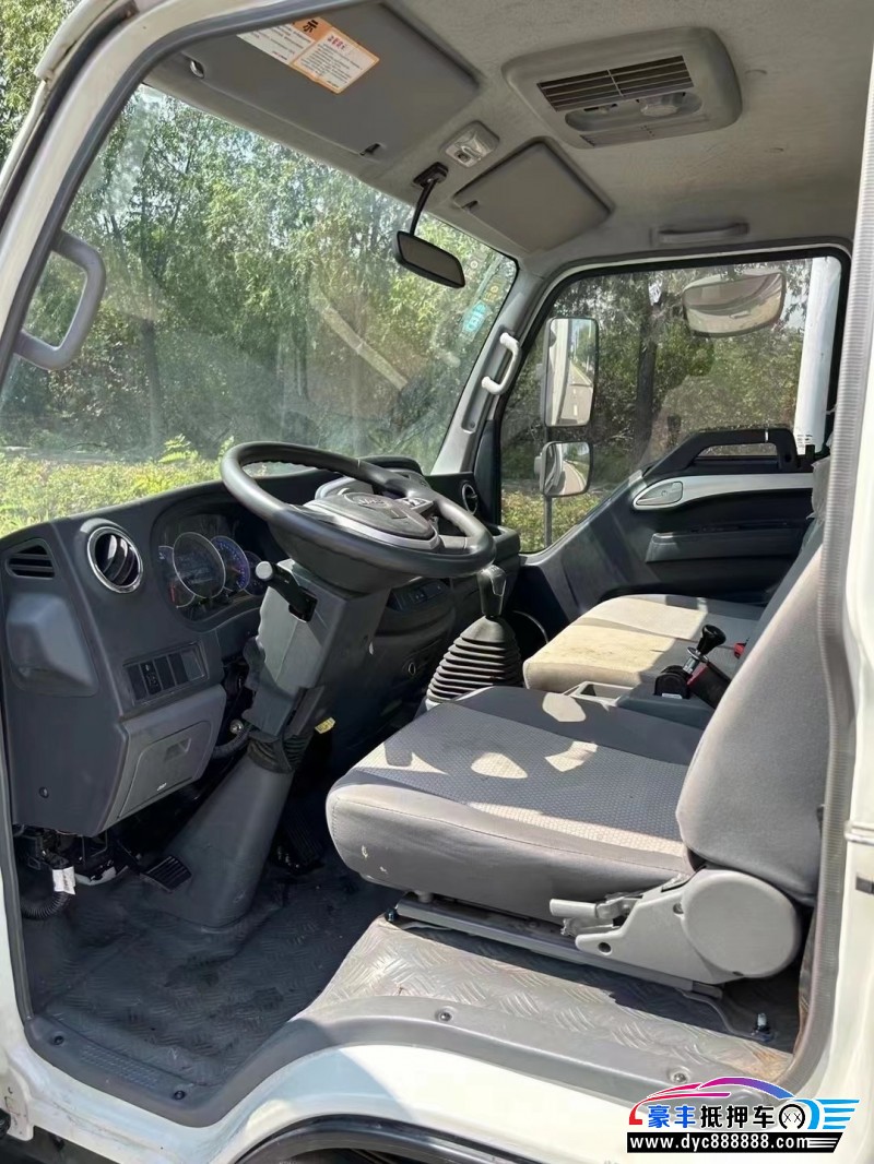 20年江淮骏铃轻客抵押车出售