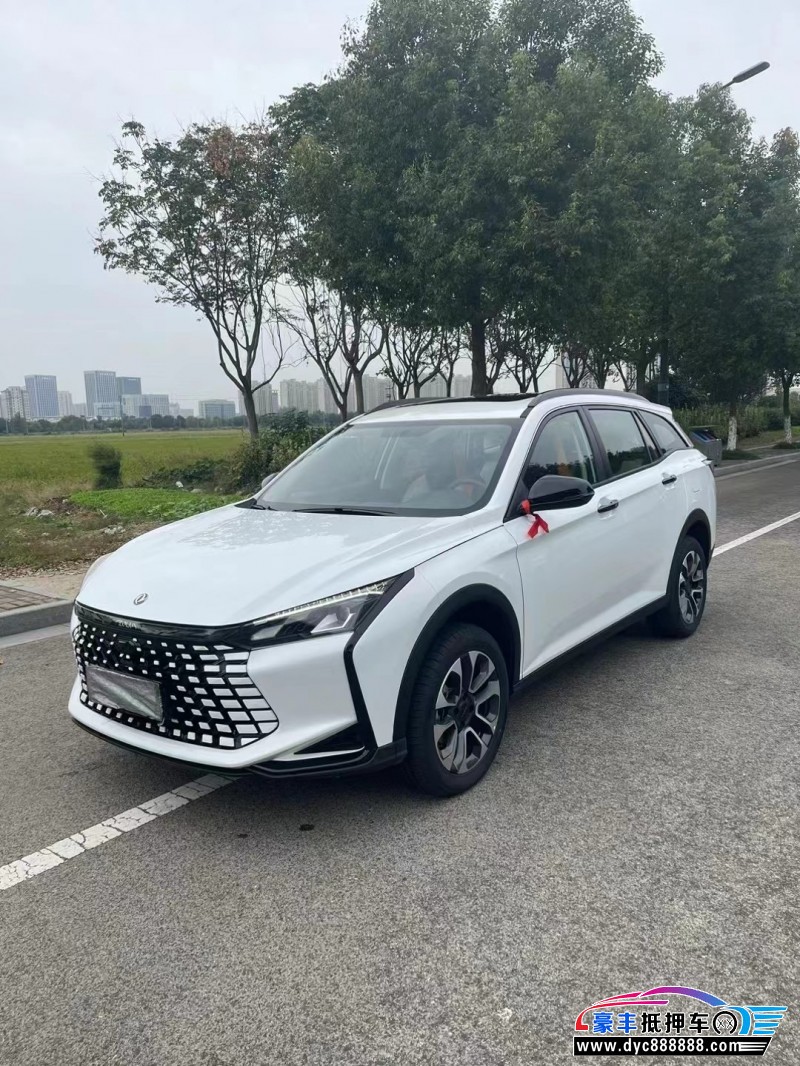 23年东风风神奕炫轿车抵押车出售