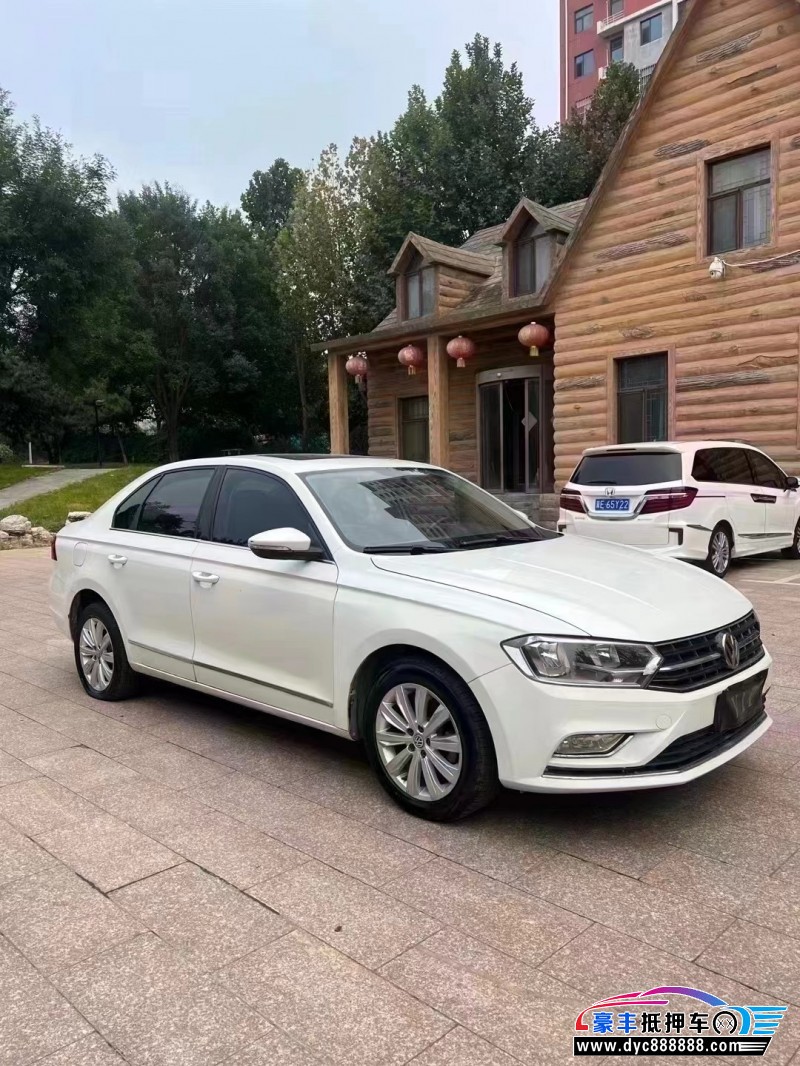 17年大众宝来轿车抵押车出售