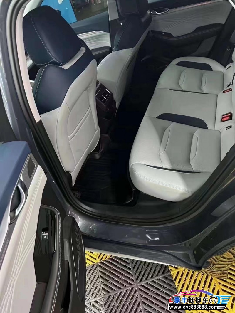 22年吉利星瑞轿车抵押车出售