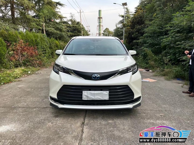 21年丰田塞纳轿车抵押车出售