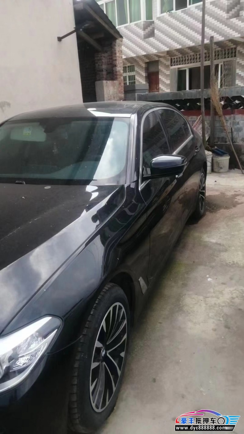 18年宝马5系轿车抵押车出售