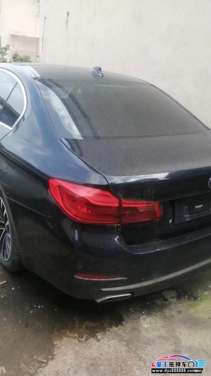 18年宝马5系轿车抵押车出售