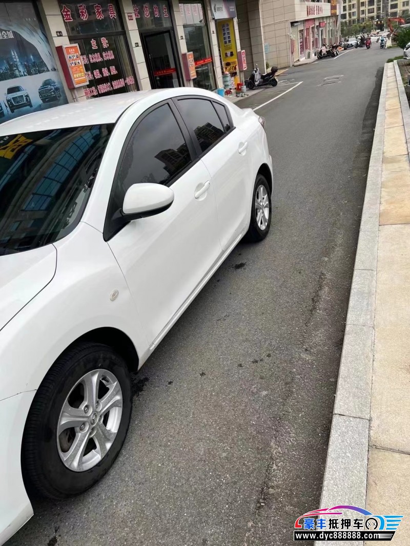 12年马自达马自达3轿车抵押车出售