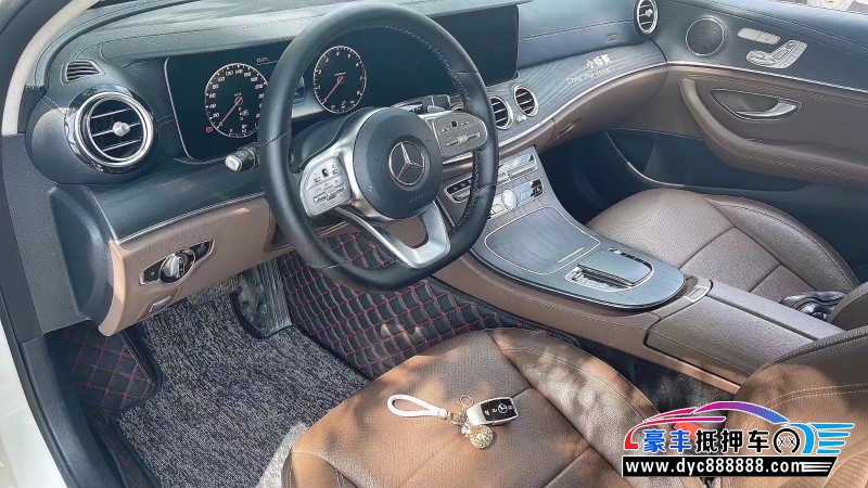 19年奔驰E轿车抵押车出售