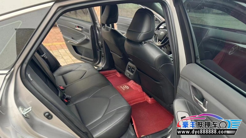 23年丰田亚洲龙轿车抵押车出售