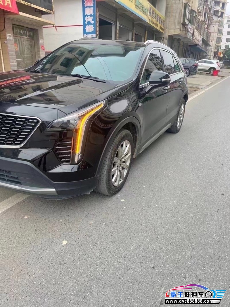 20年凯迪拉克XT4轿车抵押车出售