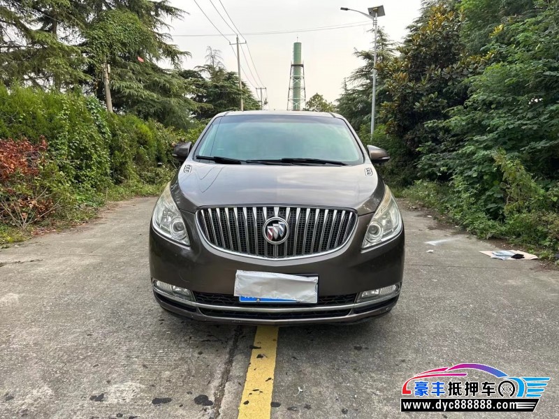 15年别克GL8轿车抵押车出售