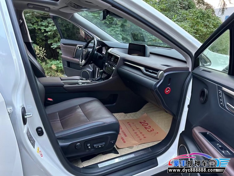 17年雷克萨斯RX轿车抵押车出售