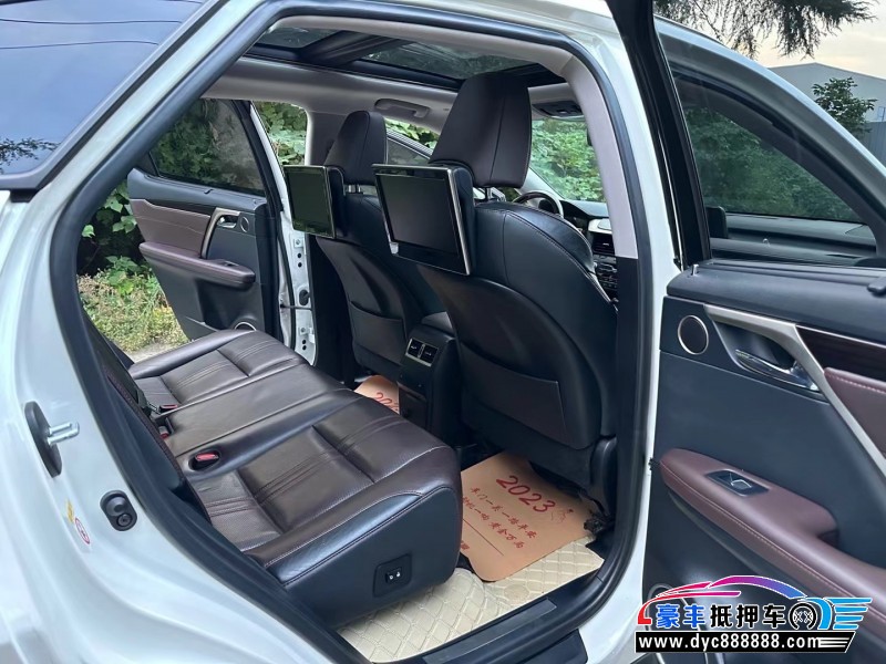 17年雷克萨斯RX轿车抵押车出售