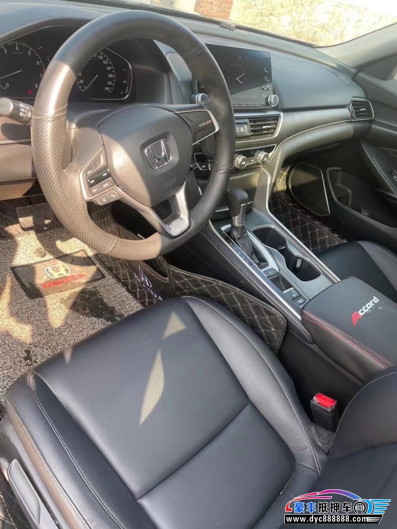 19年本田雅阁轿车抵押车出售