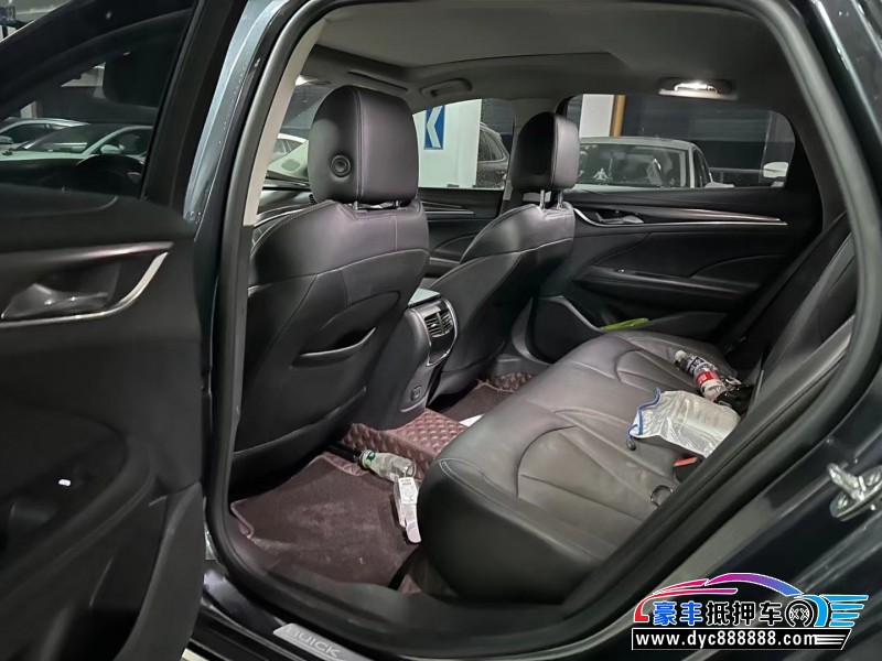 21年别克君越轿车抵押车出售