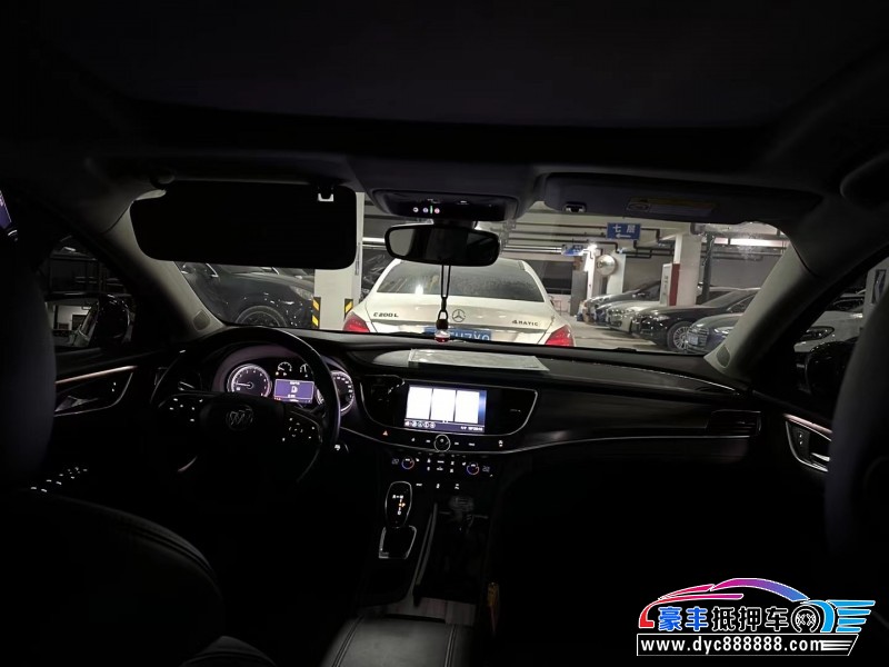 21年别克君越轿车抵押车出售