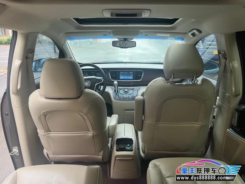 15年别克GL8MPV抵押车出售