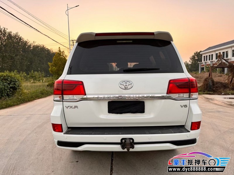 16年丰田兰德酷路泽轿车抵押车出售