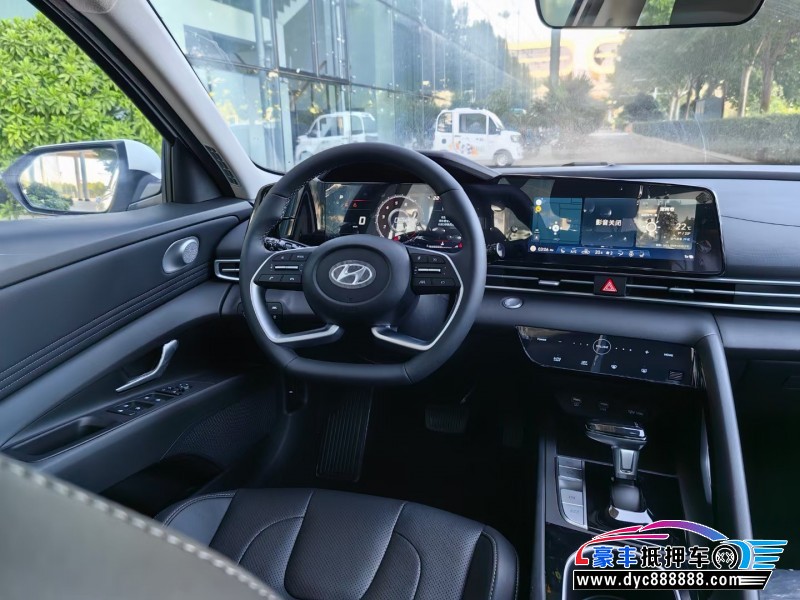 23年现代伊兰特轿车抵押车出售