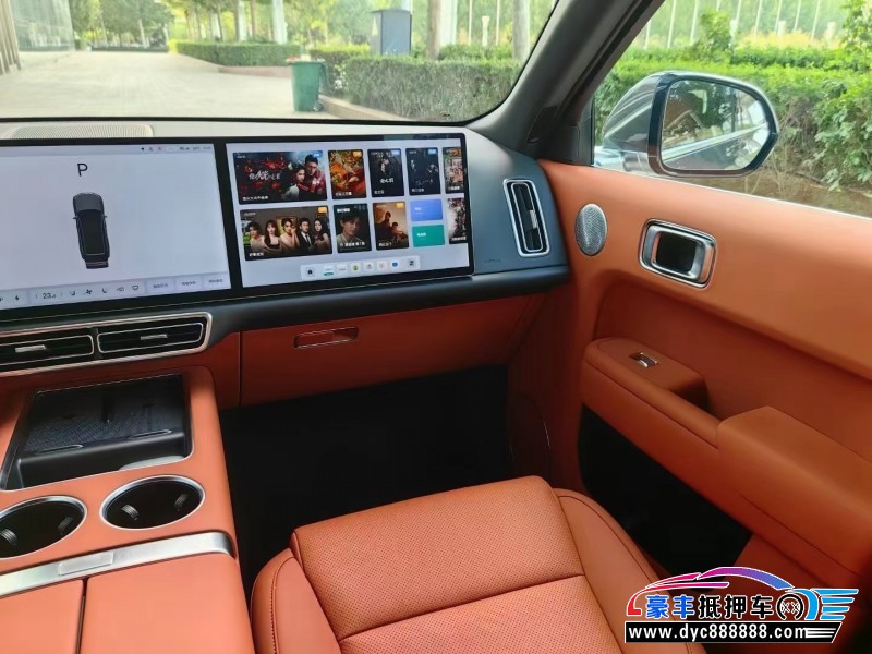 23年理想L8轿车抵押车出售