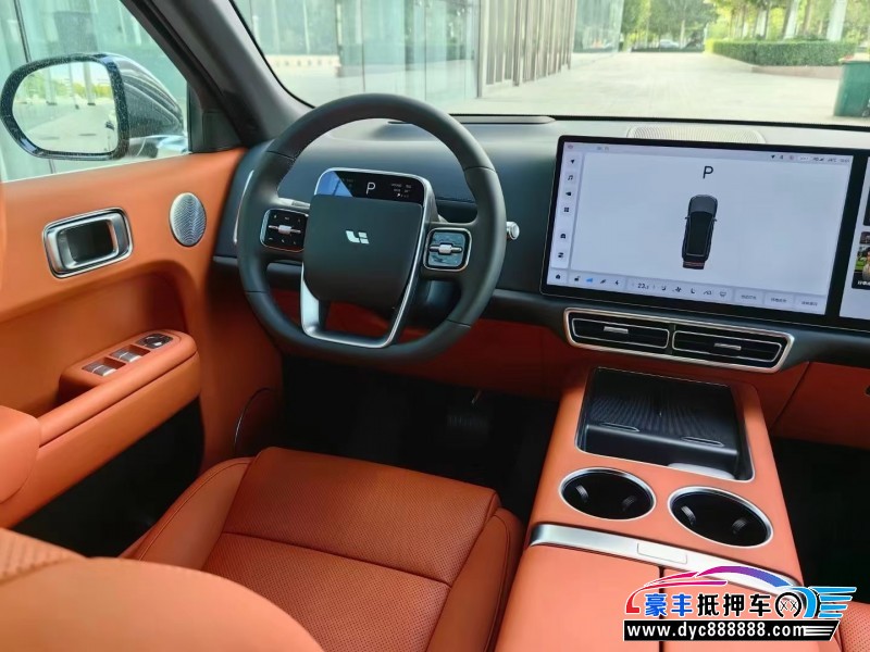 23年理想L8轿车抵押车出售