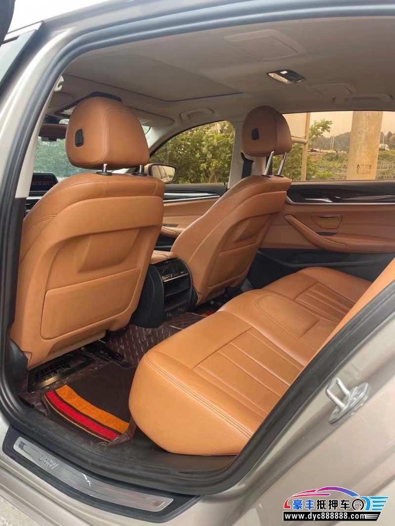 18年宝马5系轿车抵押车出售