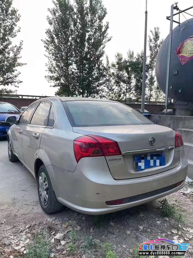 14年别克凯越轿车抵押车出售