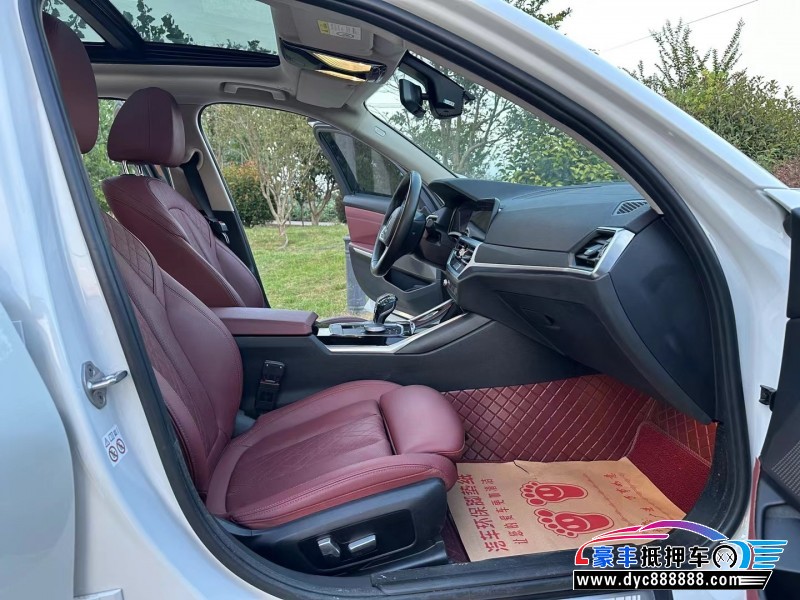 22年宝马3系轿车抵押车出售