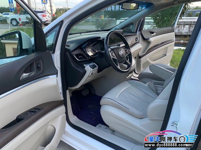 21年别克GL8MPV抵押车出售