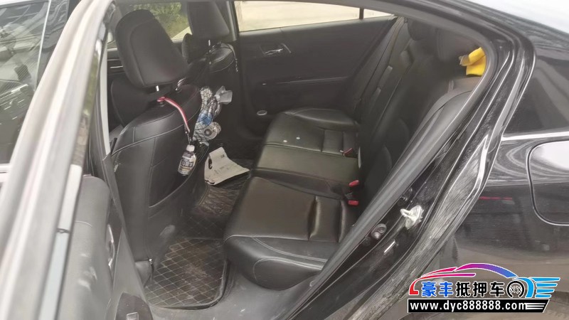 16年本田雅阁轿车抵押车出售