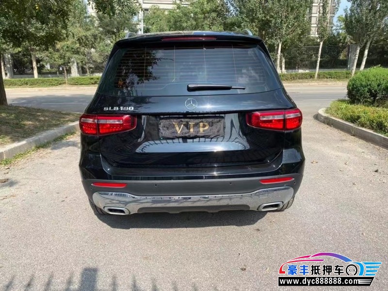 21年奔驰GLB轿车抵押车出售