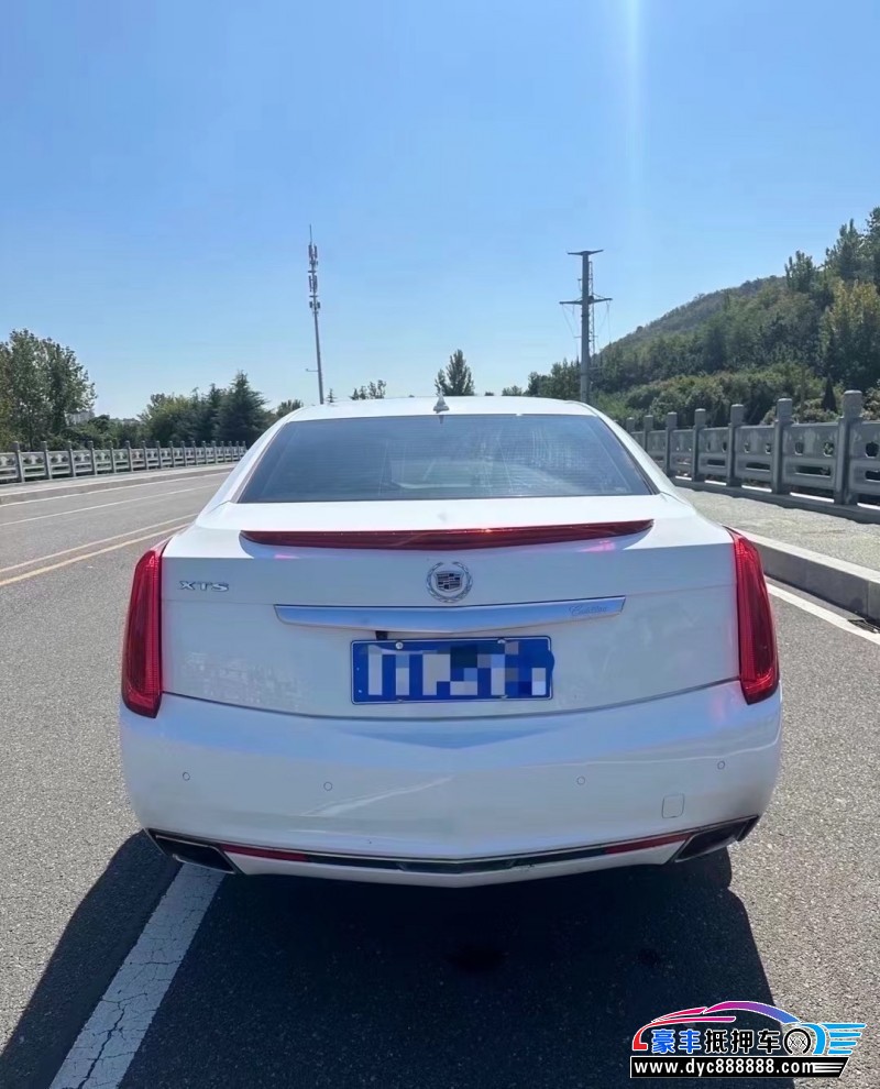 16年凯迪拉克XTS轿车抵押车出售