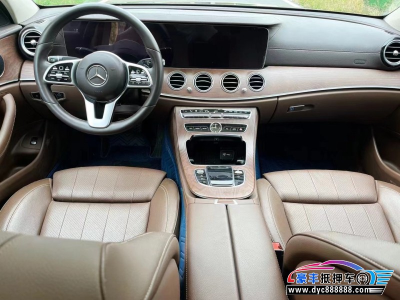 19年奔驰E轿车抵押车出售