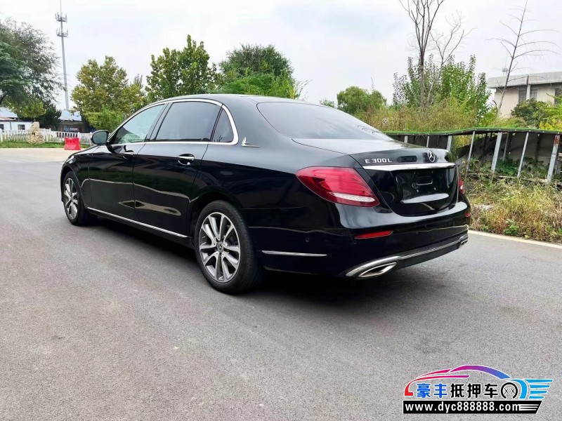 19年奔驰E轿车抵押车出售