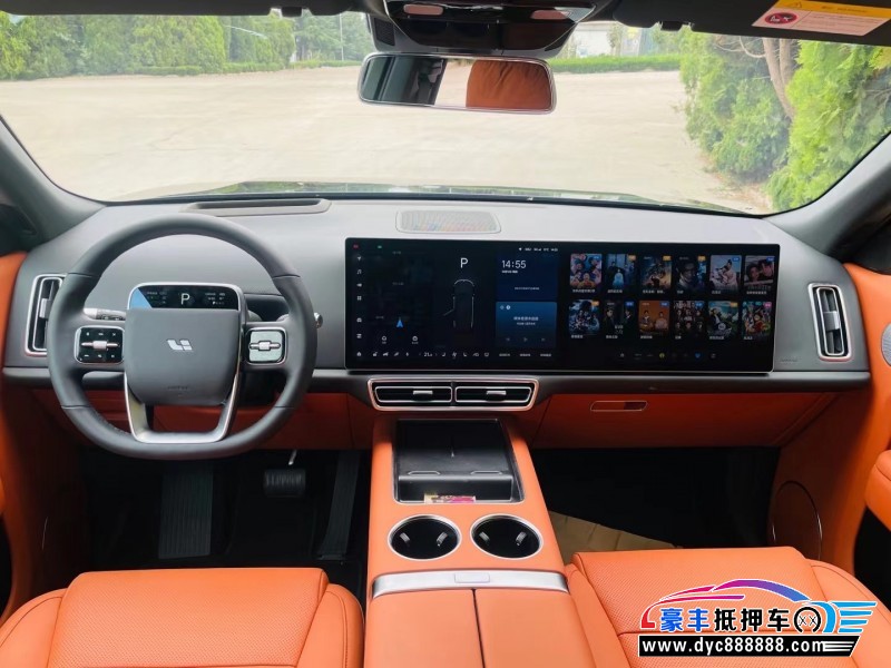 23年理想L8轿车抵押车出售