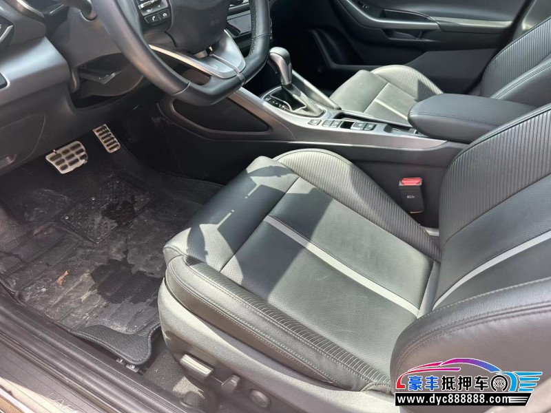 21年现代菲斯塔轿车抵押车出售