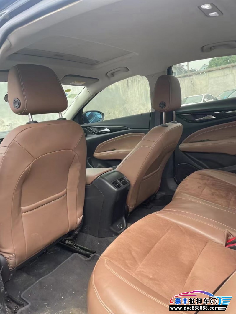 19年别克君威轿车抵押车出售