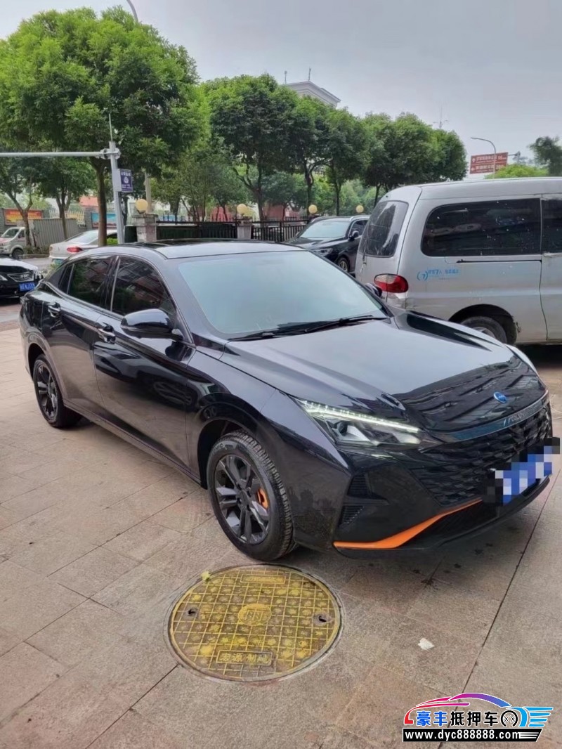 23年东风风神奕炫轿车抵押车出售