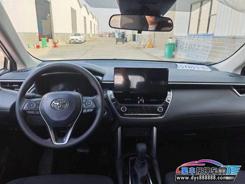 23年丰田锋兰达轿车抵押车出售