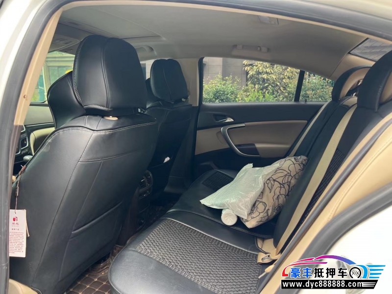 16年别克君威轿车抵押车出售