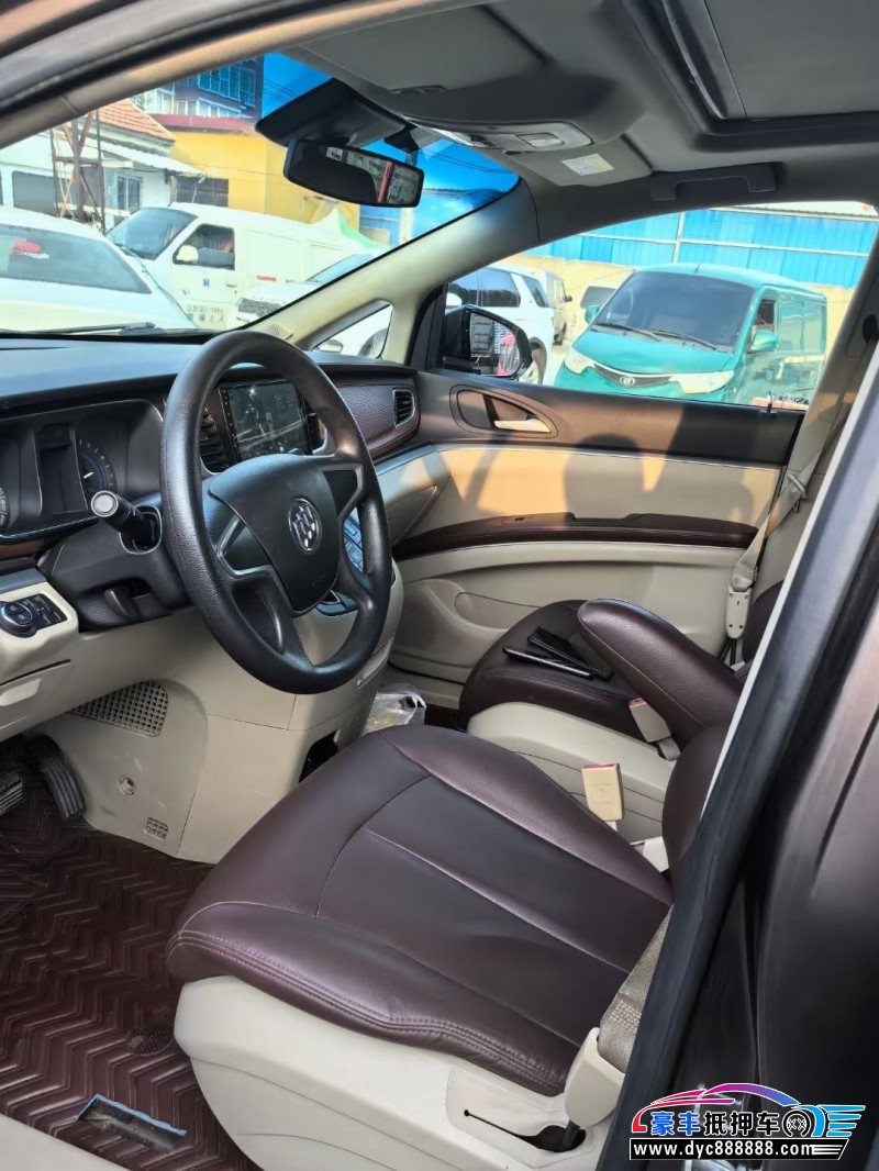 15年别克GL8MPV抵押车出售