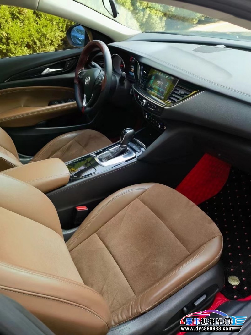 18年别克君威轿车抵押车出售