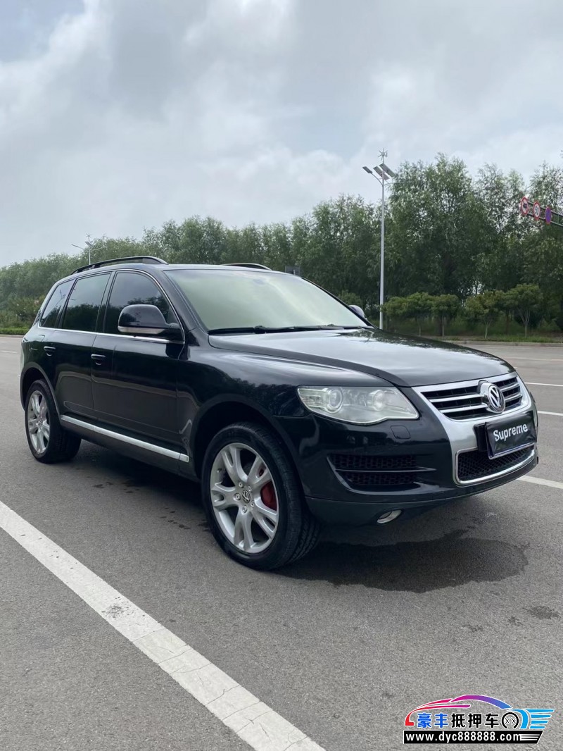 10年大众途锐SUV抵押车出售