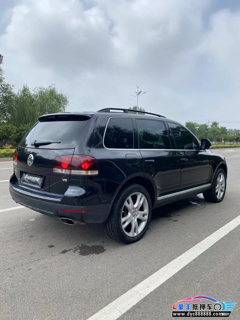 10年大众途锐SUV抵押车出售